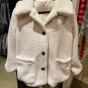 BNWT Gal meets Glam Willa Teddy Coat size M